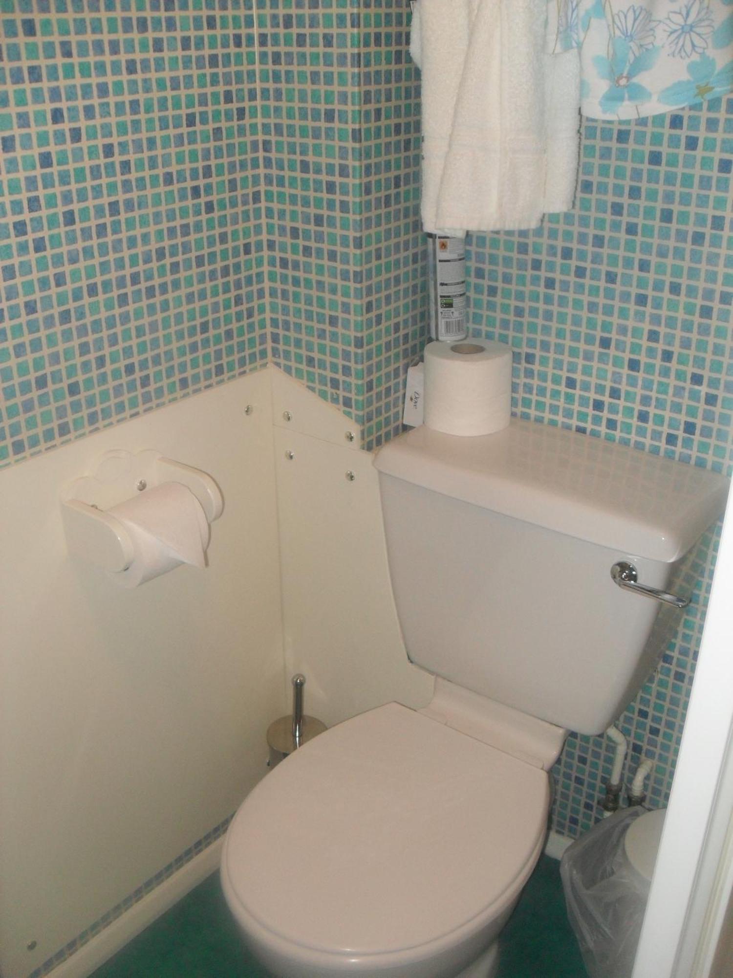 Guest house Albany 3*
